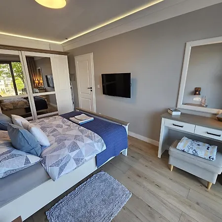 Capri Apartmán *